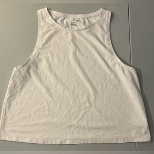 GapFit White cropped tank